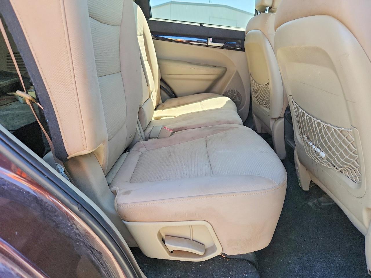 2014 KIA SORENTO