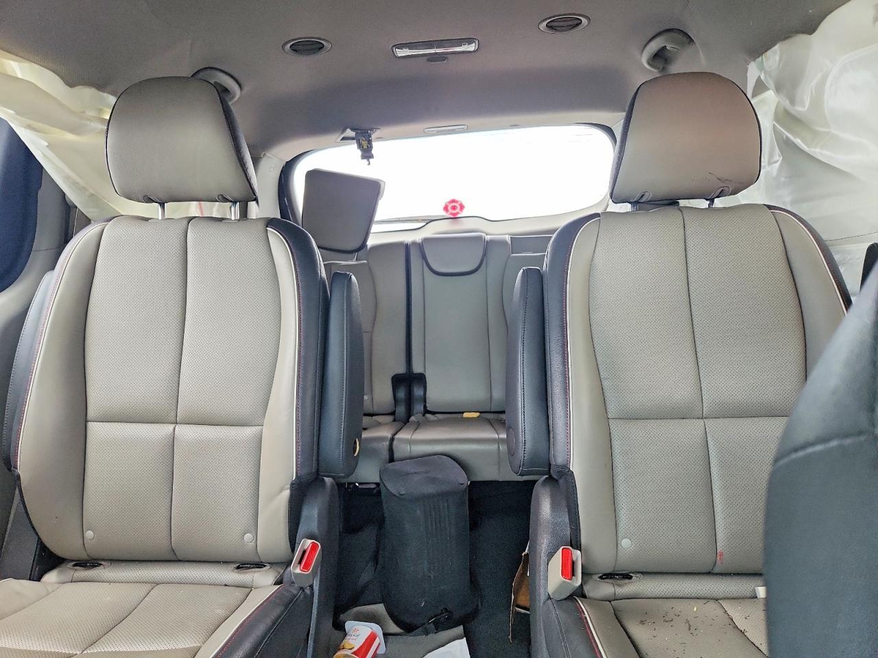 2018 KIA SEDONA