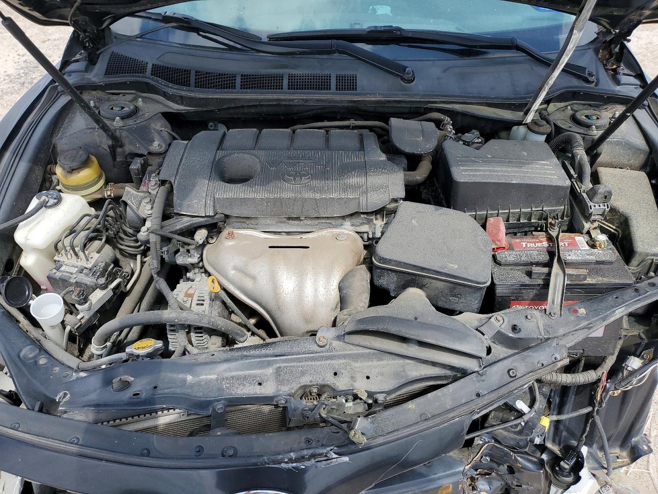2011 TOYOTA CAMRY
