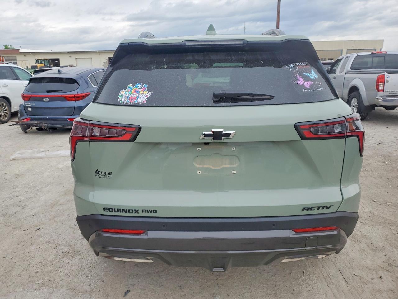 2025 CHEVROLET EQUINOX