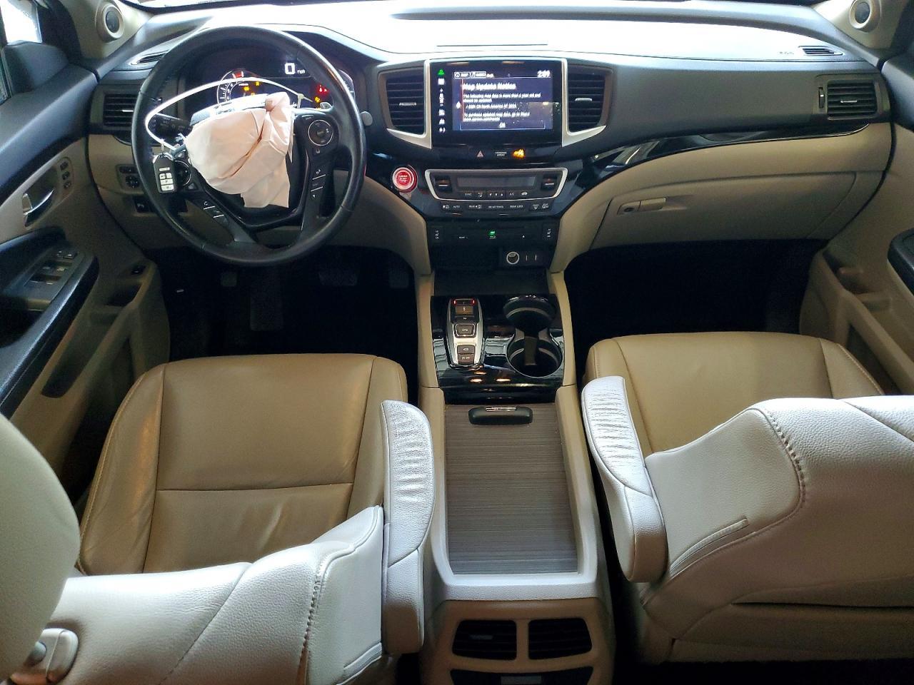 2016 HONDA PILOT