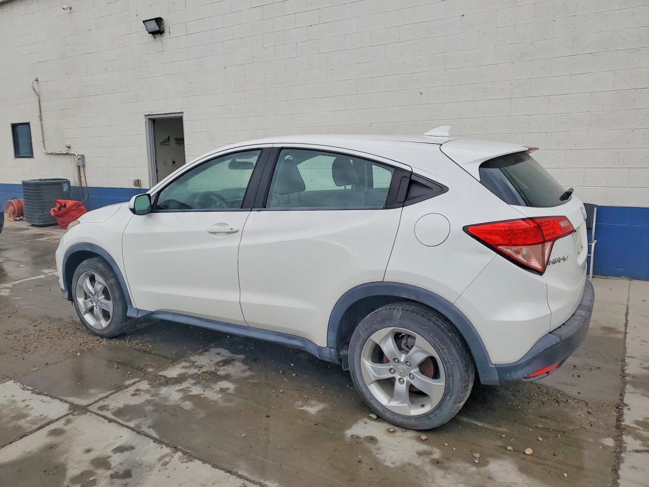 2016 HONDA HR-V