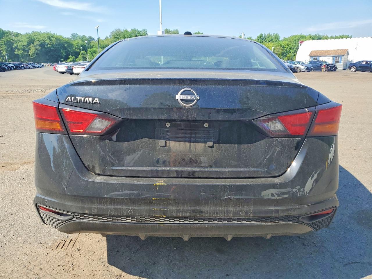 2025 NISSAN ALTIMA