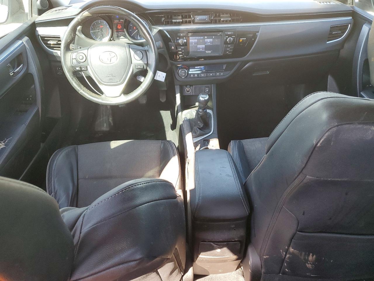 2015 TOYOTA COROLLA