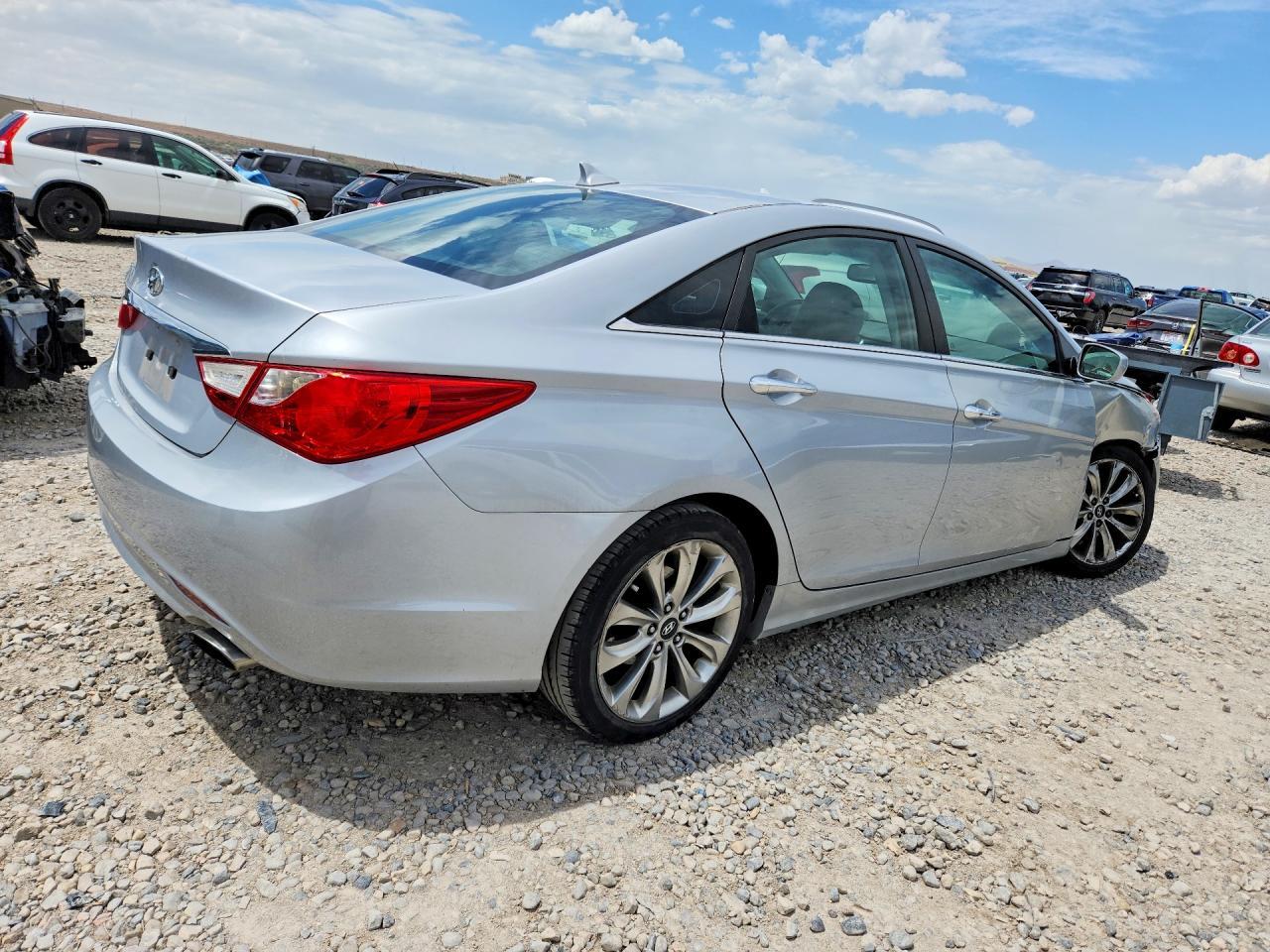 2011 HYUNDAI SONATA