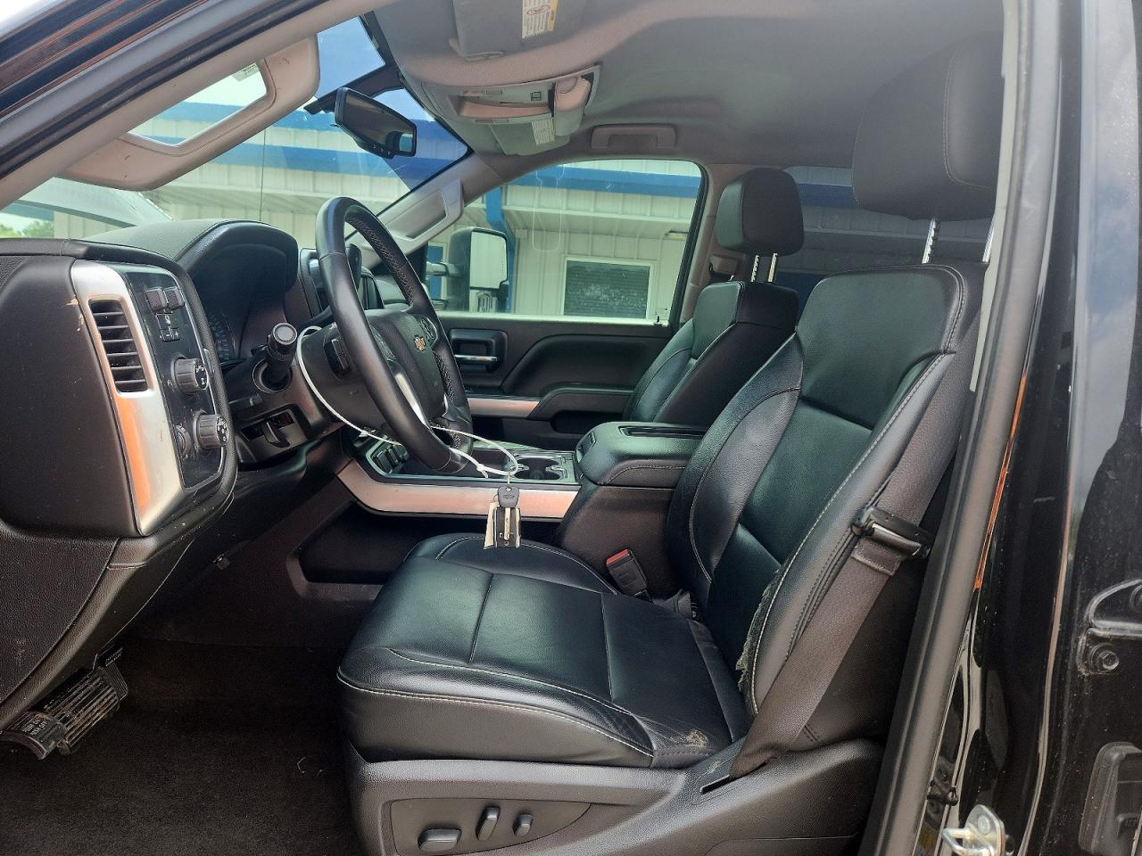 2017 CHEVROLET Silverado 2500