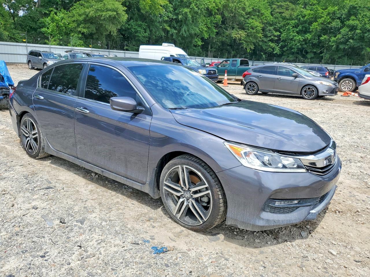2017 HONDA ACCORD