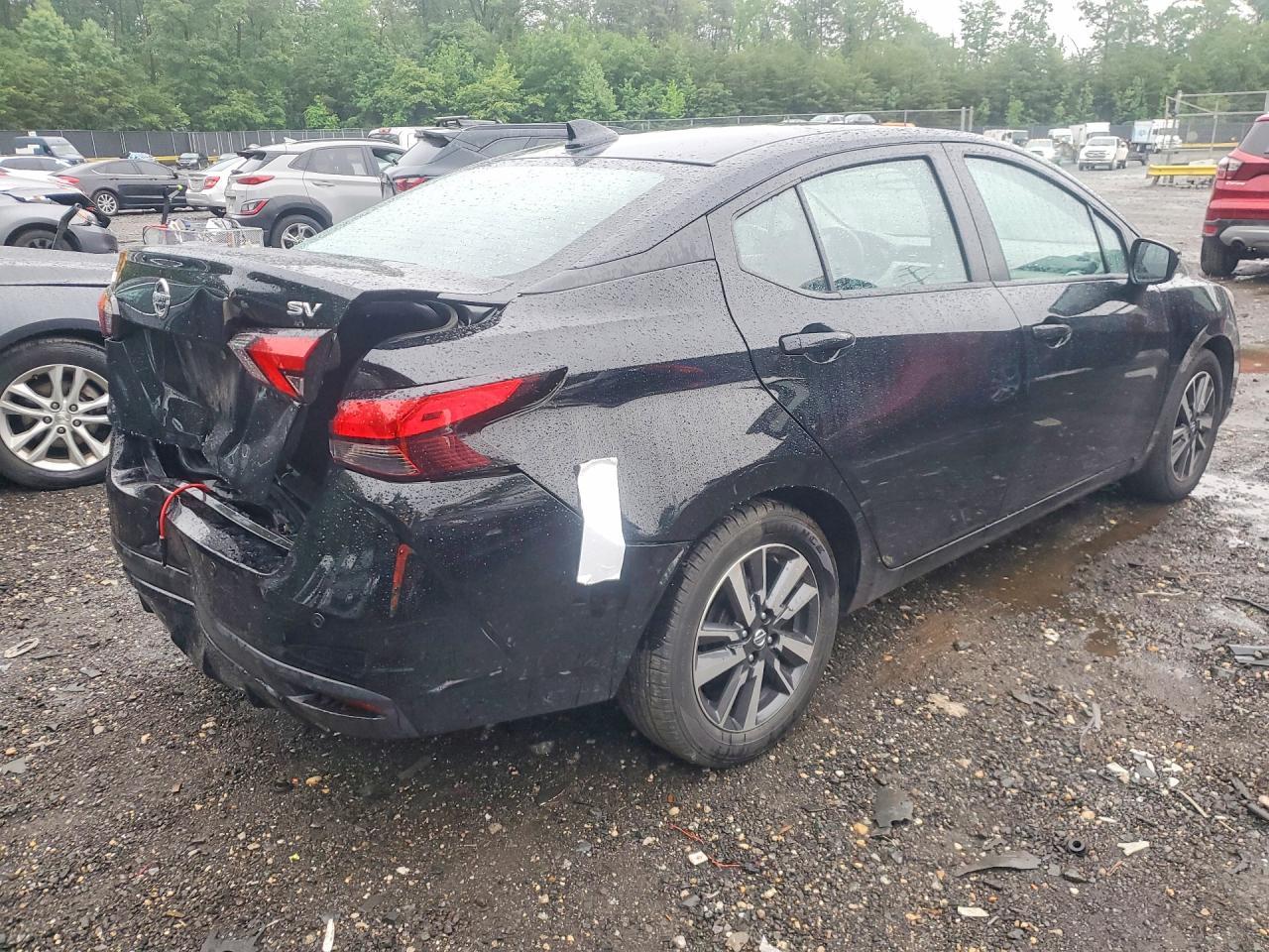 2021 NISSAN VERSA