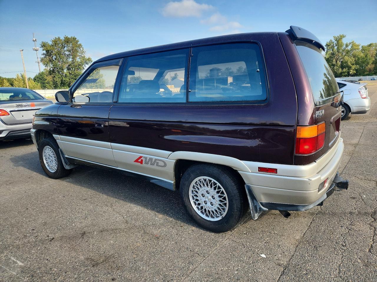 1995 MAZDA Mpv