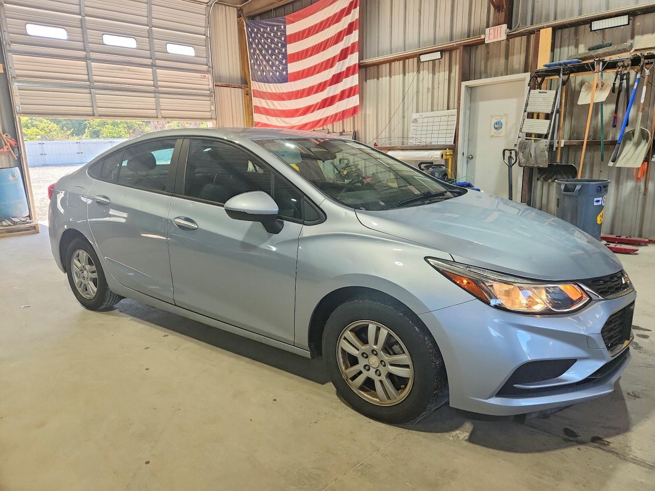 2017 CHEVROLET CRUZE