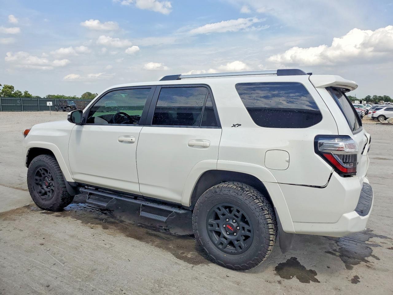 2024 TOYOTA 4Runner