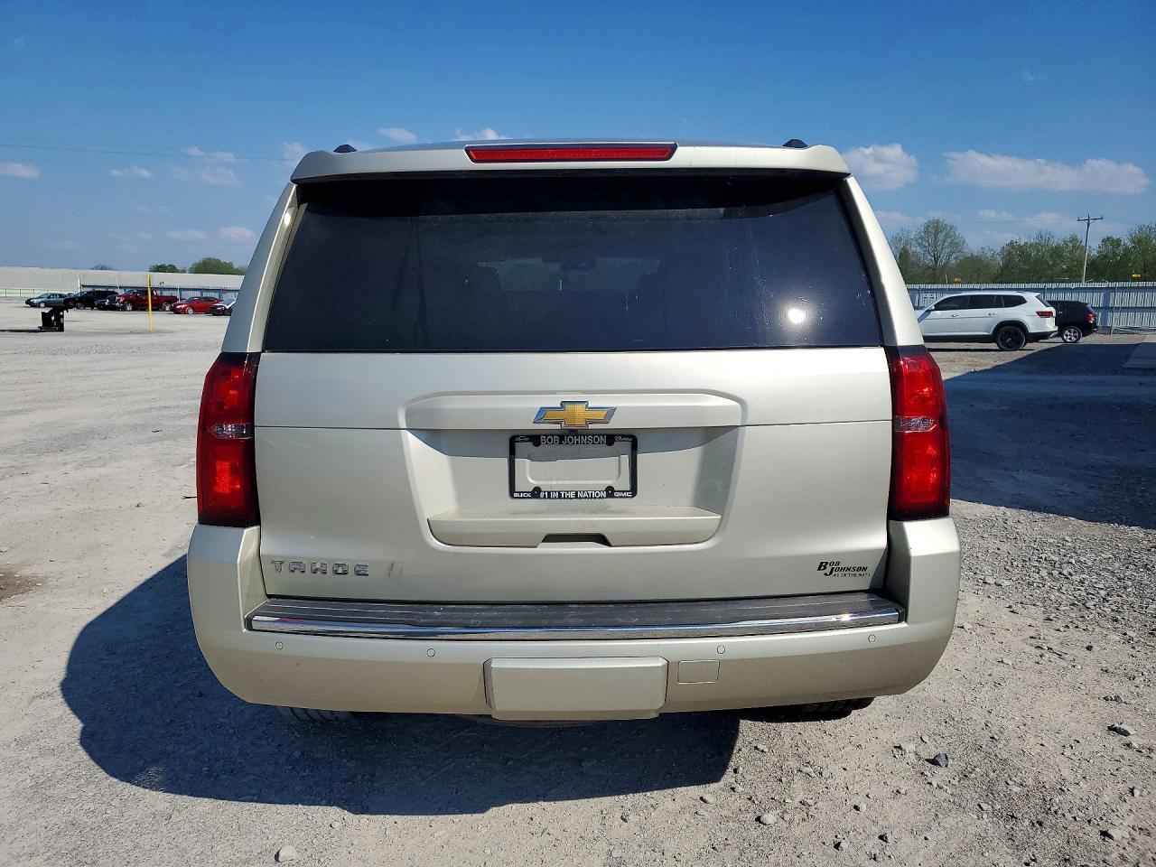 2015 CHEVROLET Tahoe