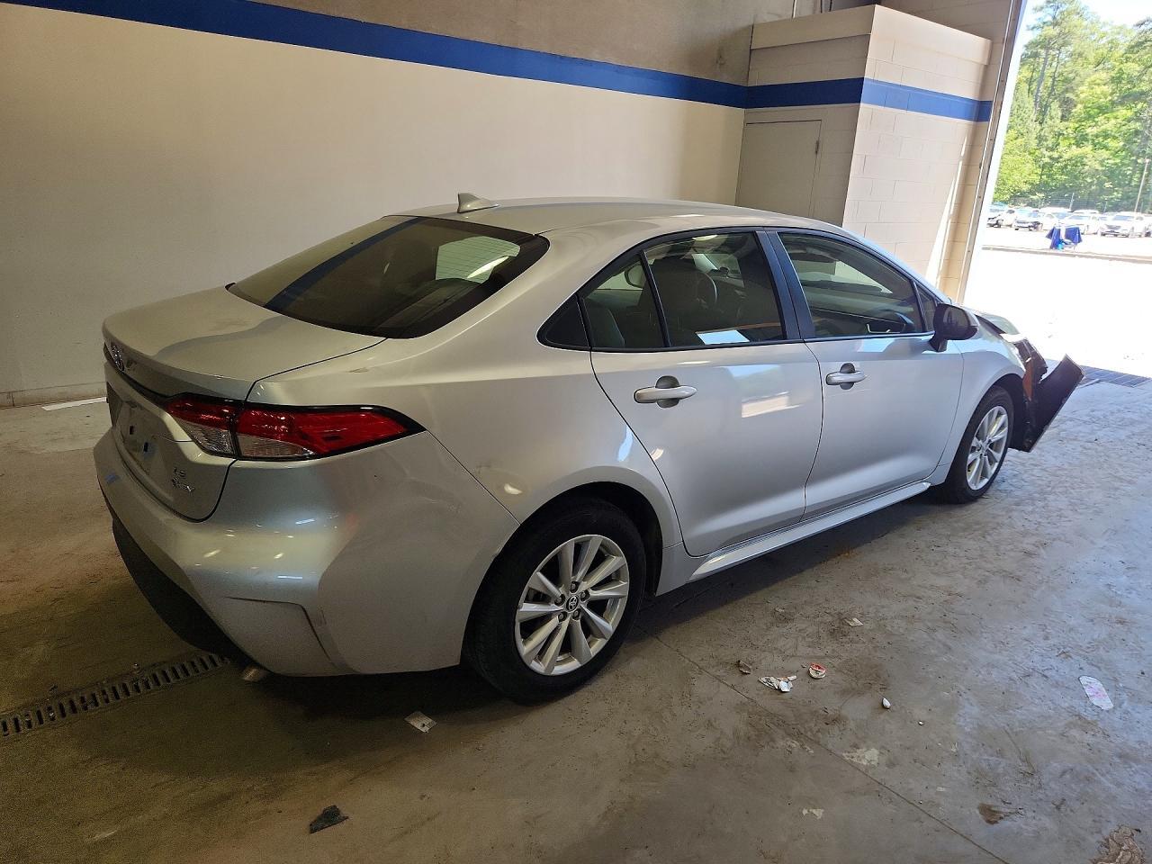 2025 TOYOTA COROLLA