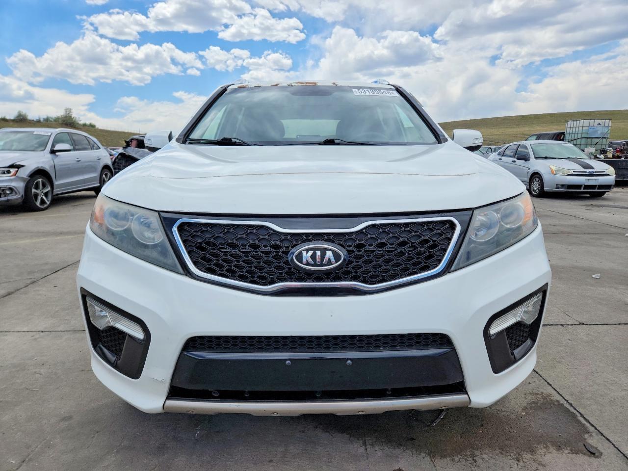 2013 KIA SORENTO