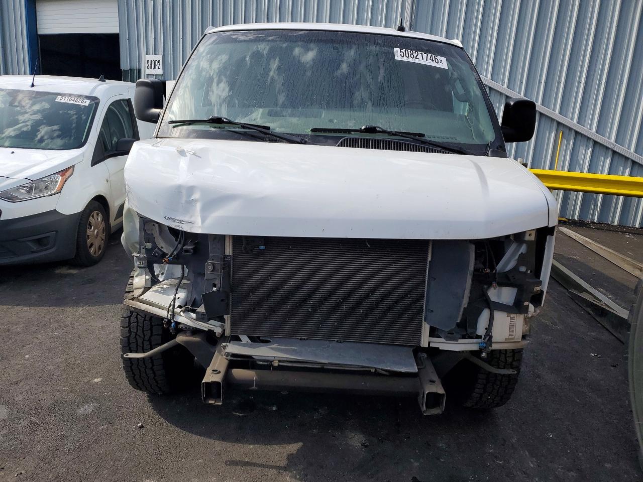 2023 CHEVROLET Express 3500