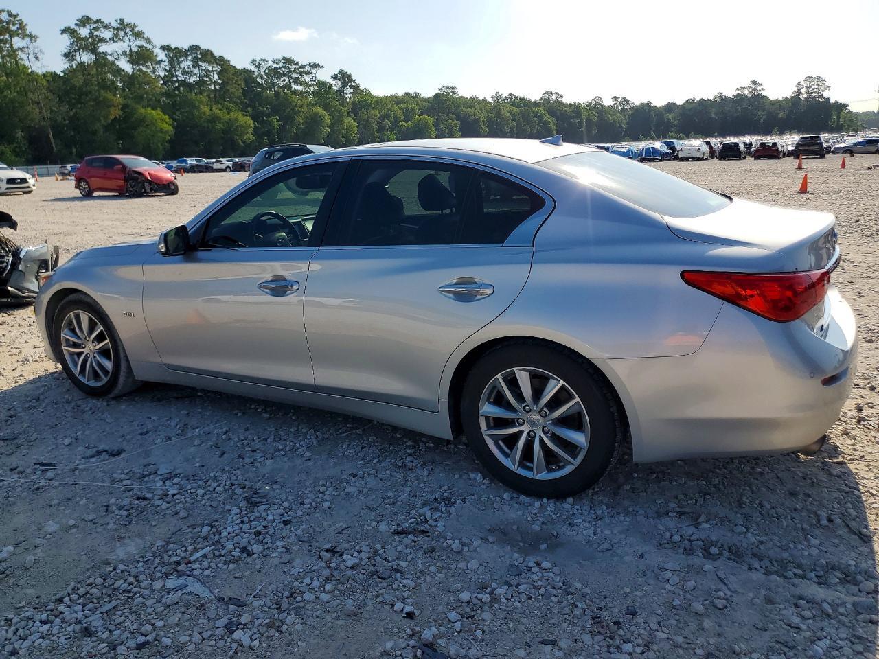 2016 INFINITI Q50