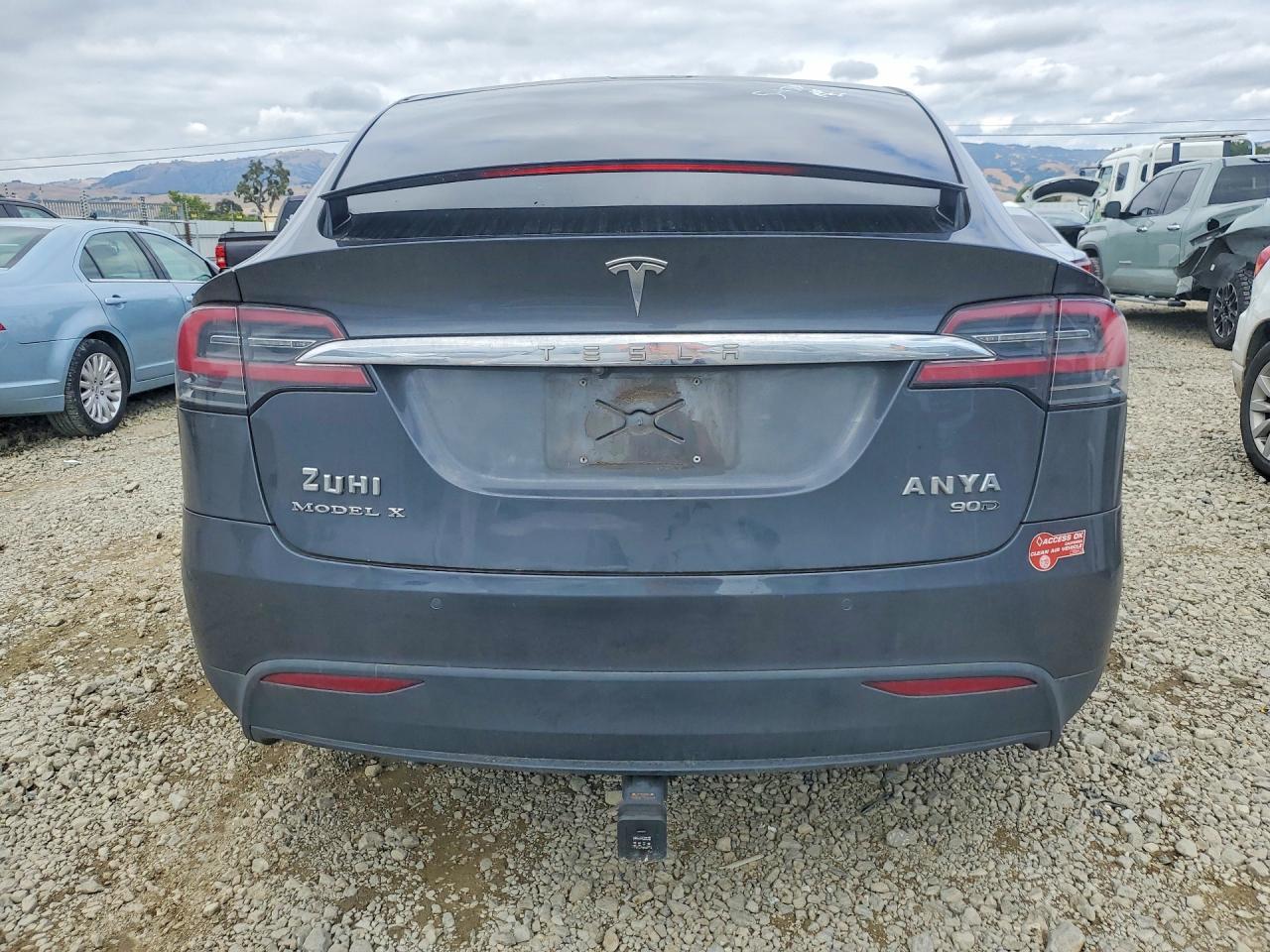 2016 TESLA MODEL X