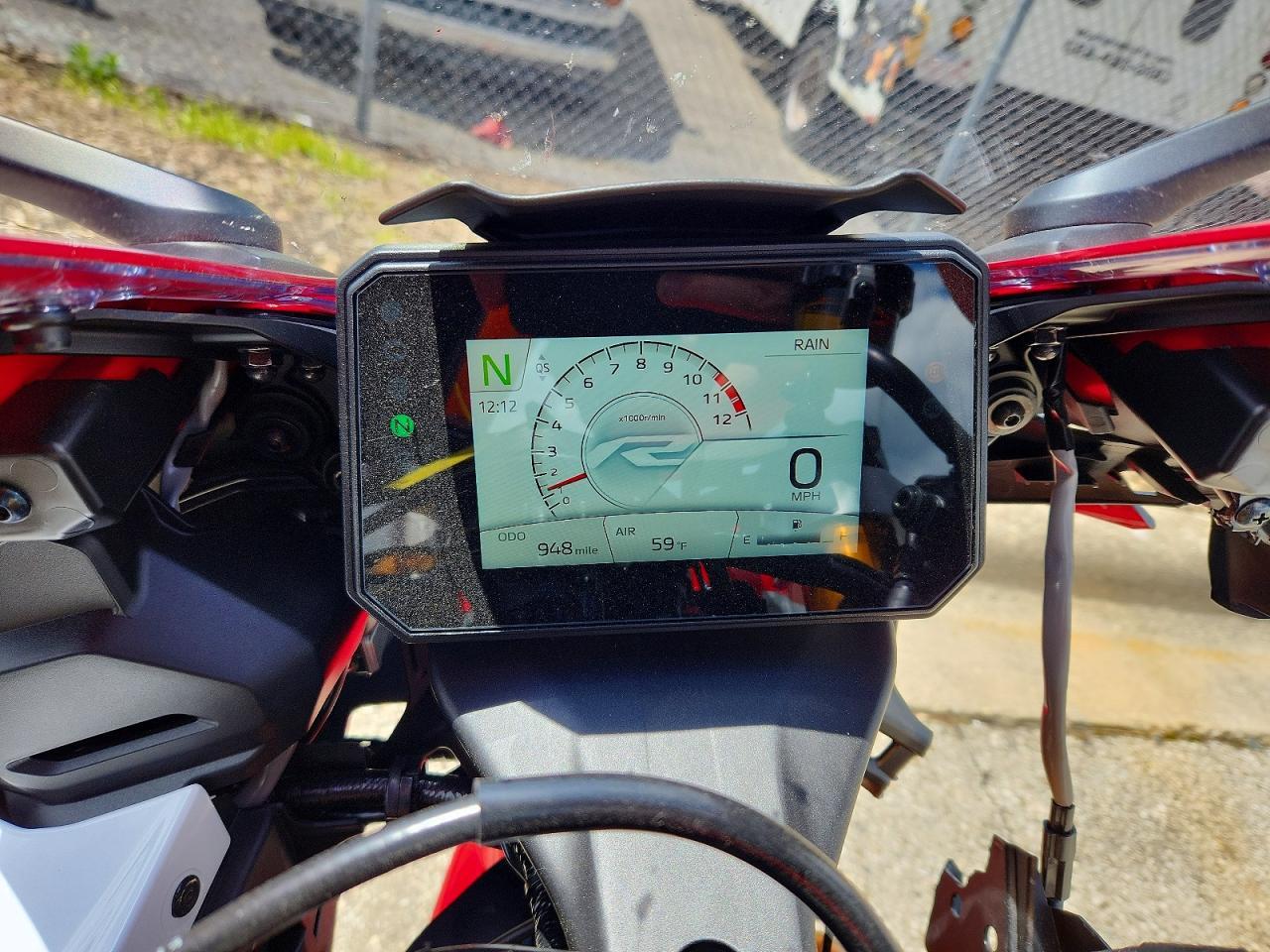 2026 YAMAHA Yzf690