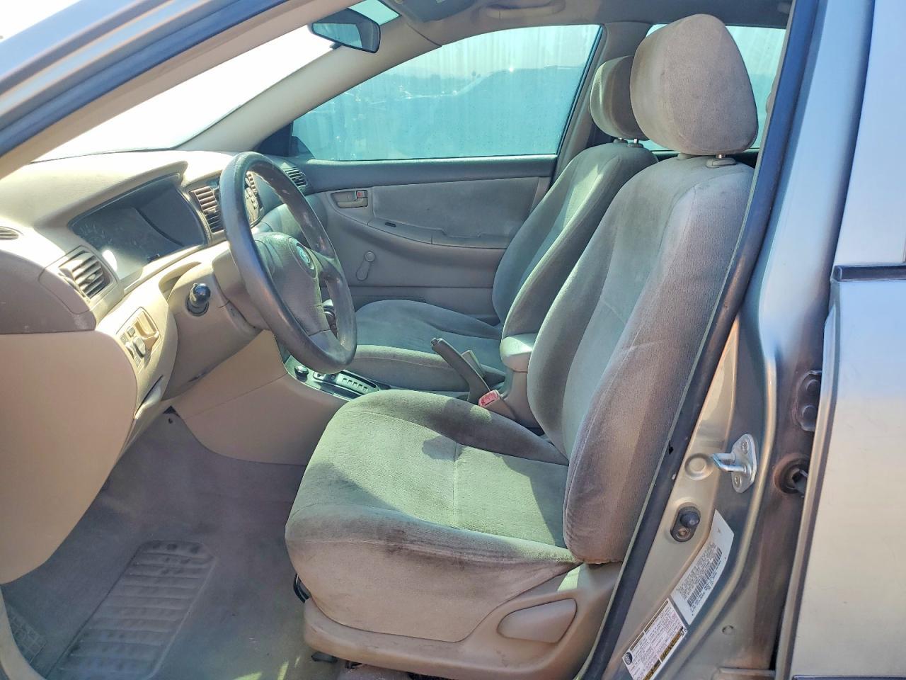 2004 TOYOTA COROLLA