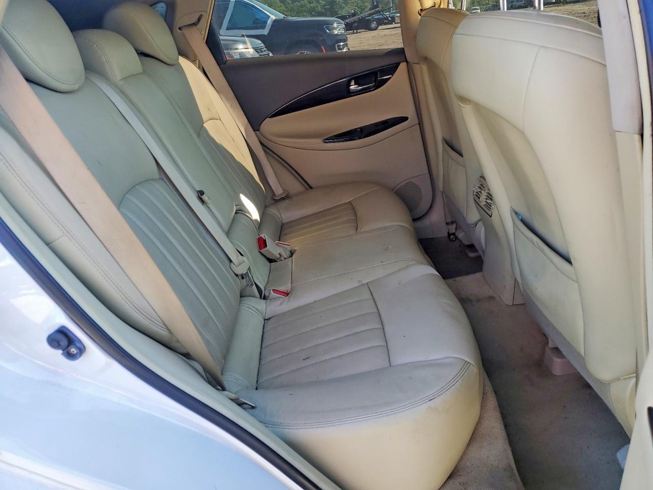2014 INFINITI QX50
