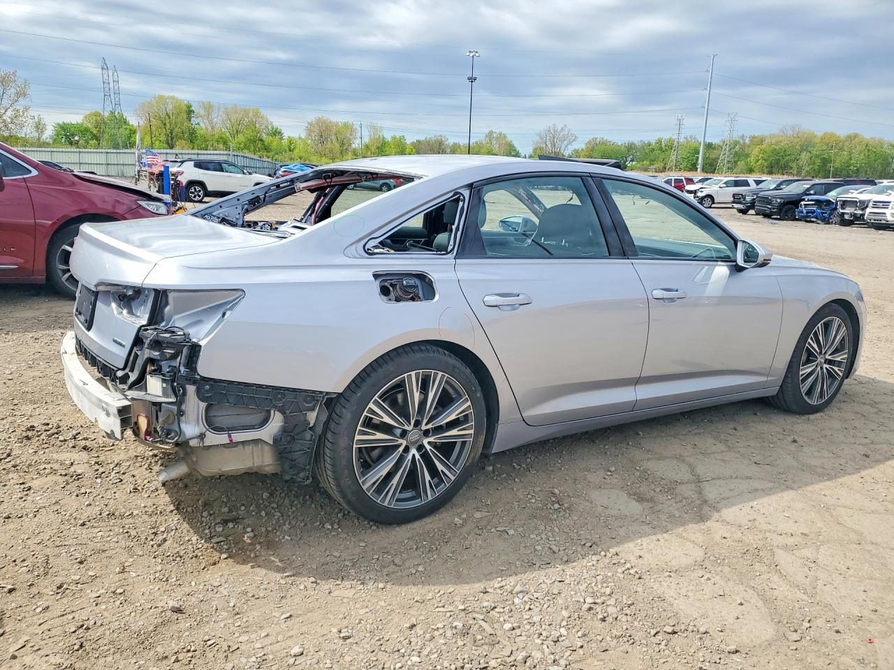 2020 AUDI A6