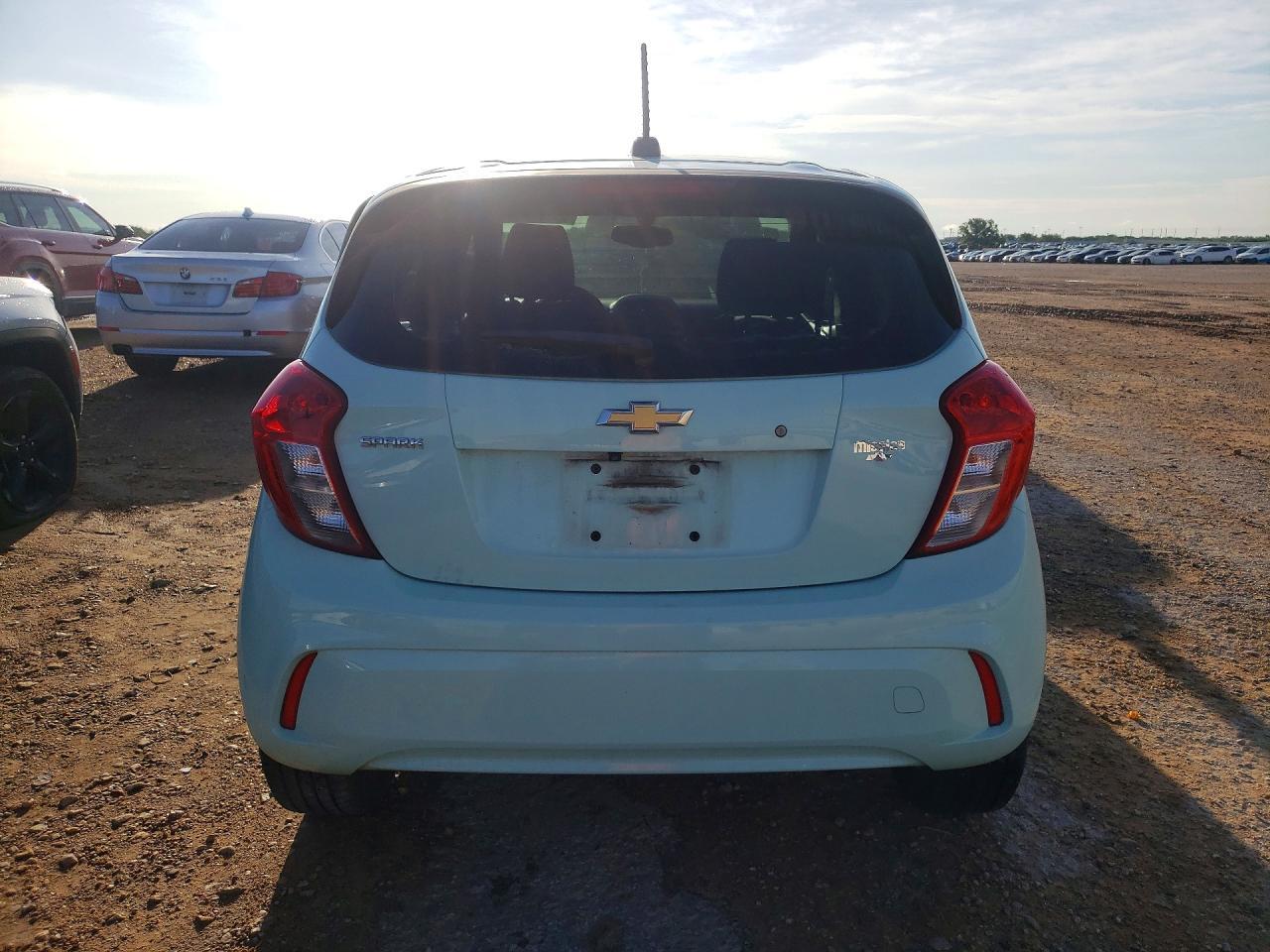 2017 CHEVROLET Spark