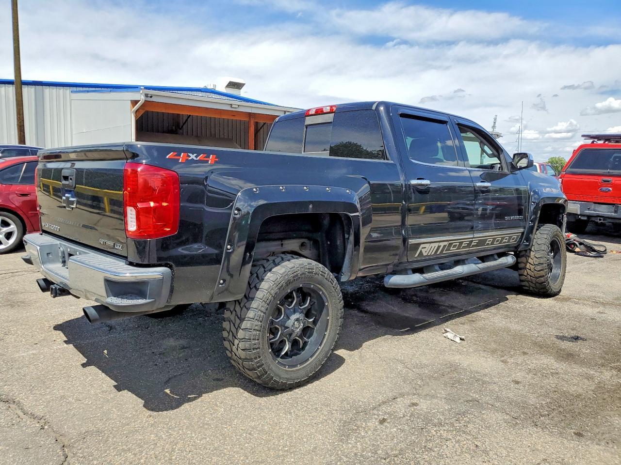 2018 CHEVROLET Silverado