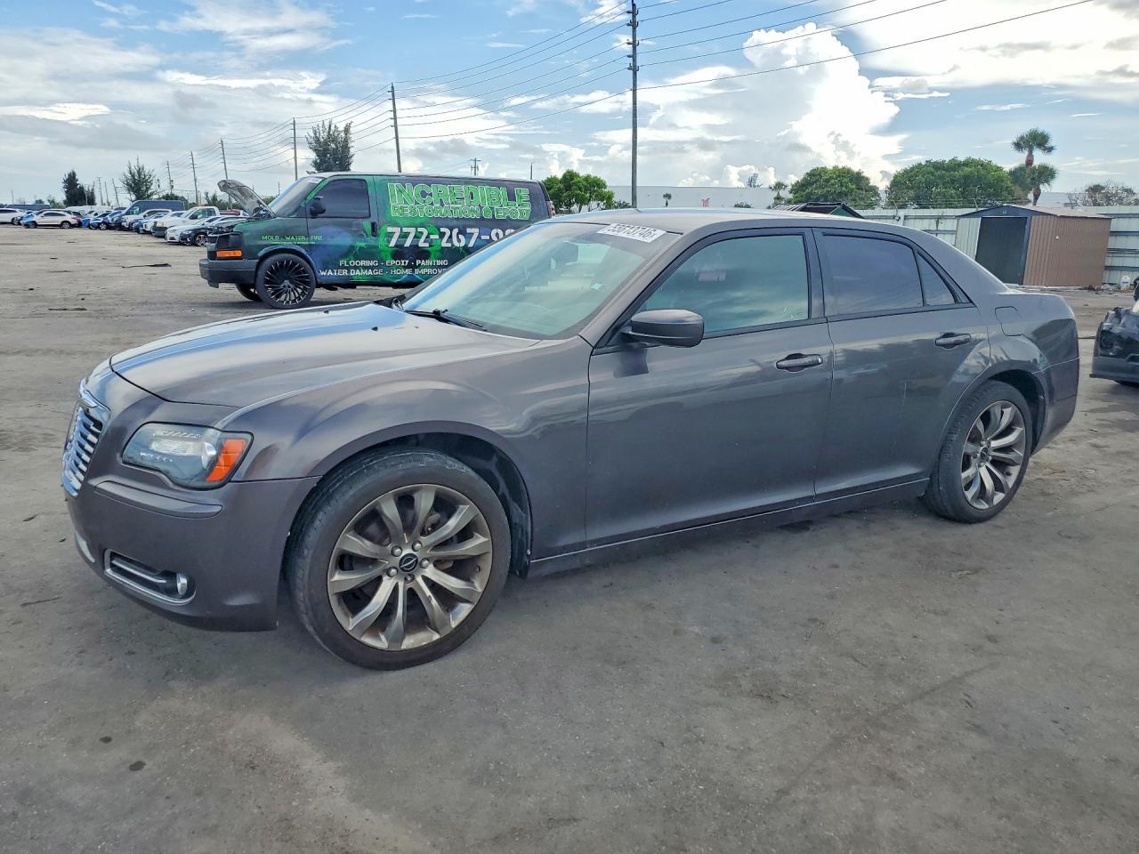 2014 CHRYSLER 300