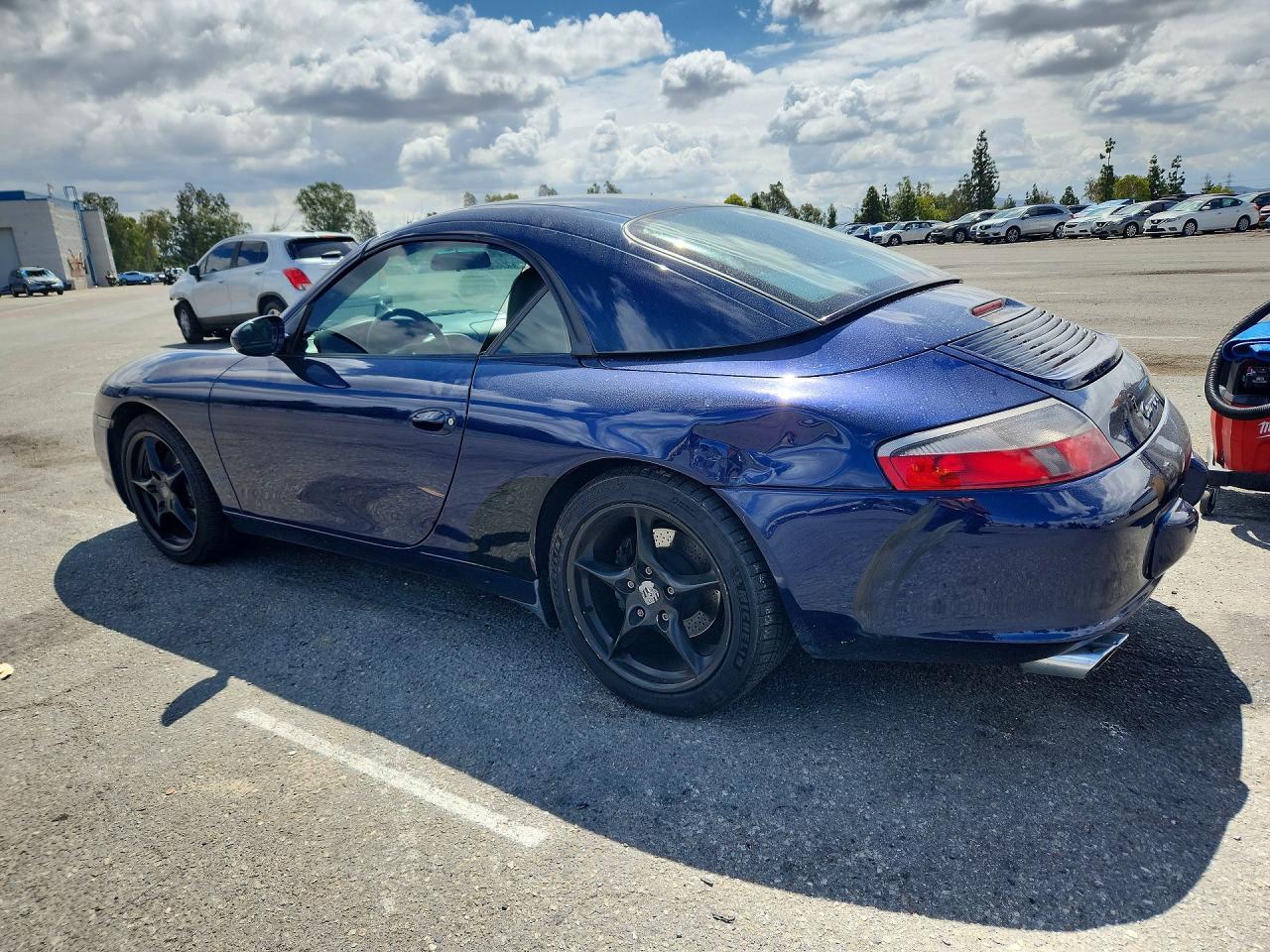 2003 PORSCHE 911