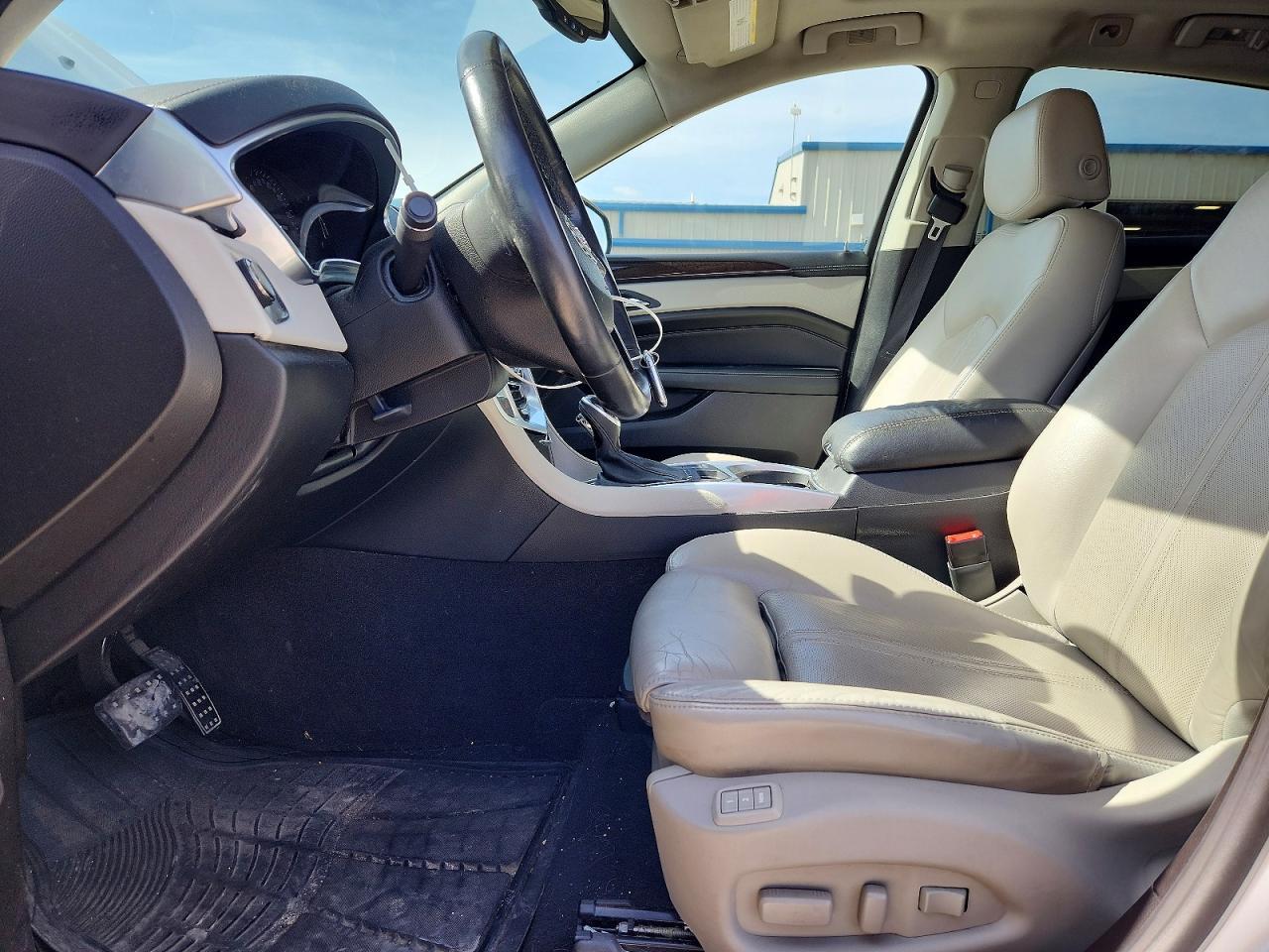 2016 CADILLAC SRX