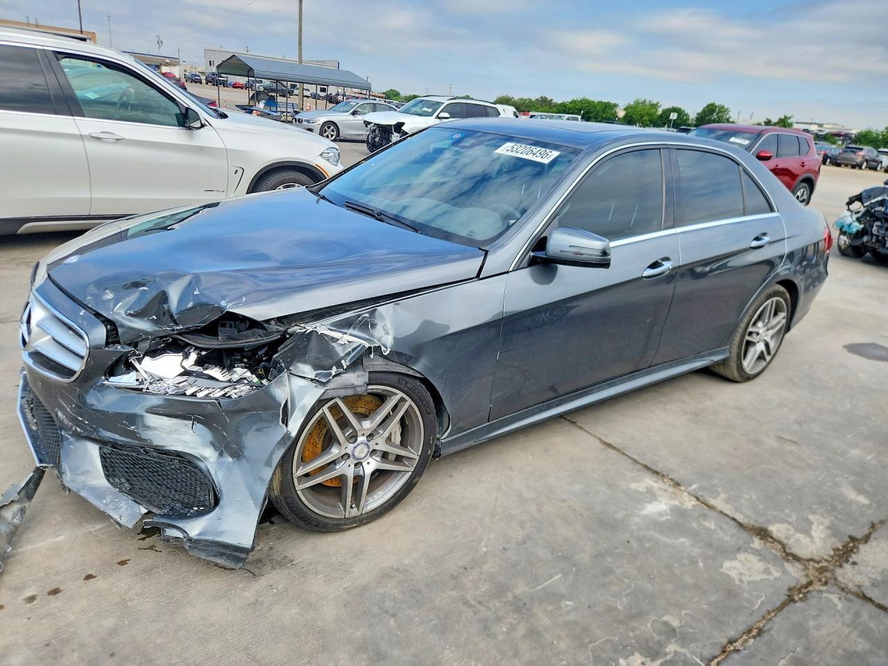 2014 MERCEDES-BENZ E-Class