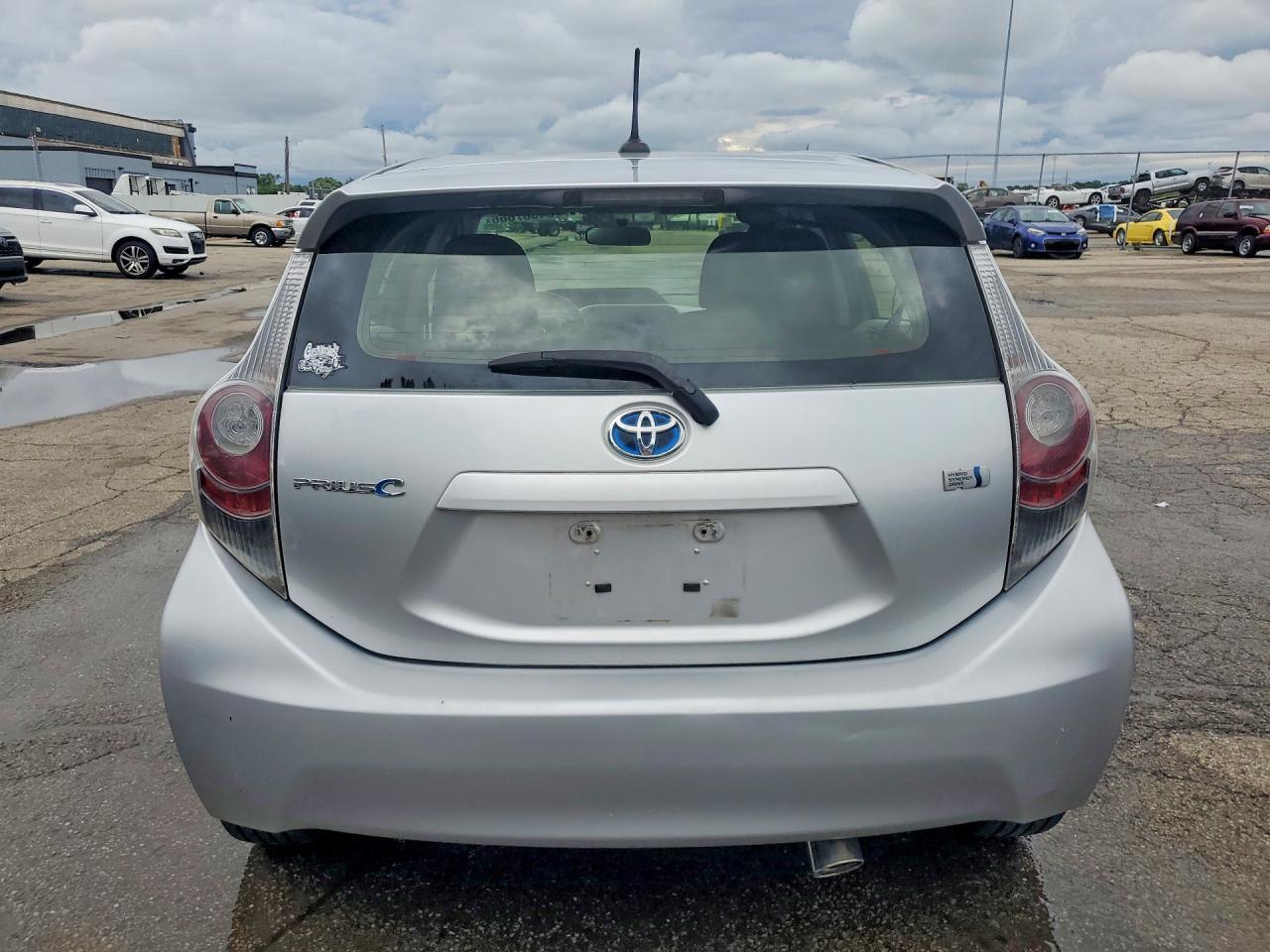 2012 TOYOTA Prius c