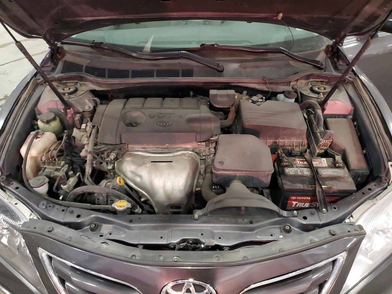 2011 TOYOTA CAMRY