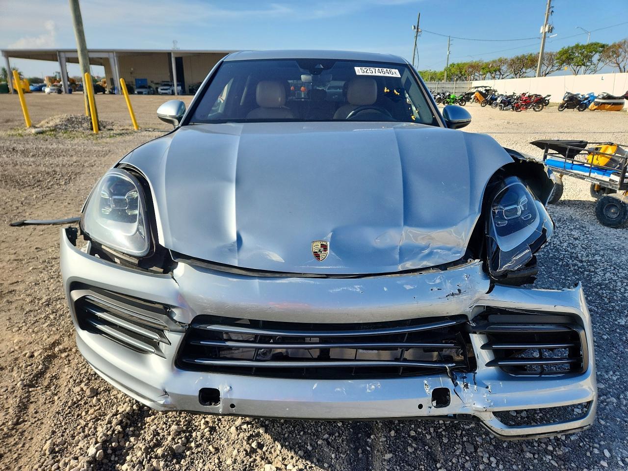 2020 PORSCHE CAYENNE