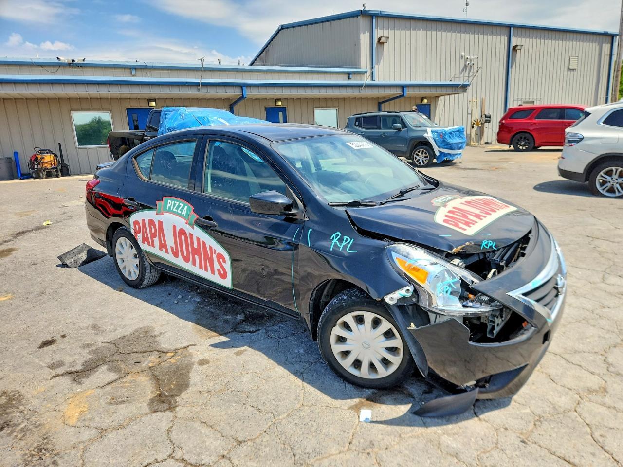 2019 NISSAN VERSA