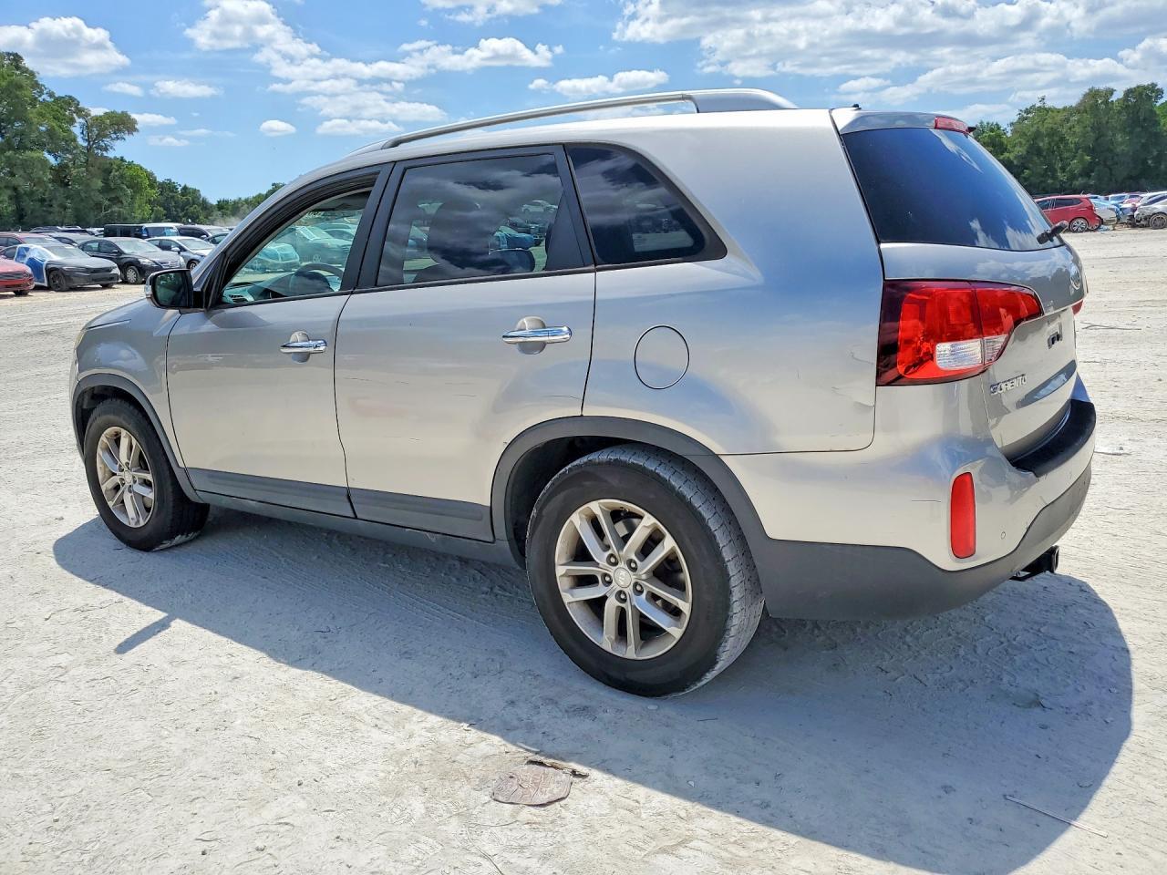 2014 KIA SORENTO