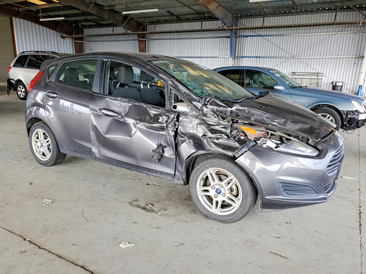 2018 FORD Fiesta