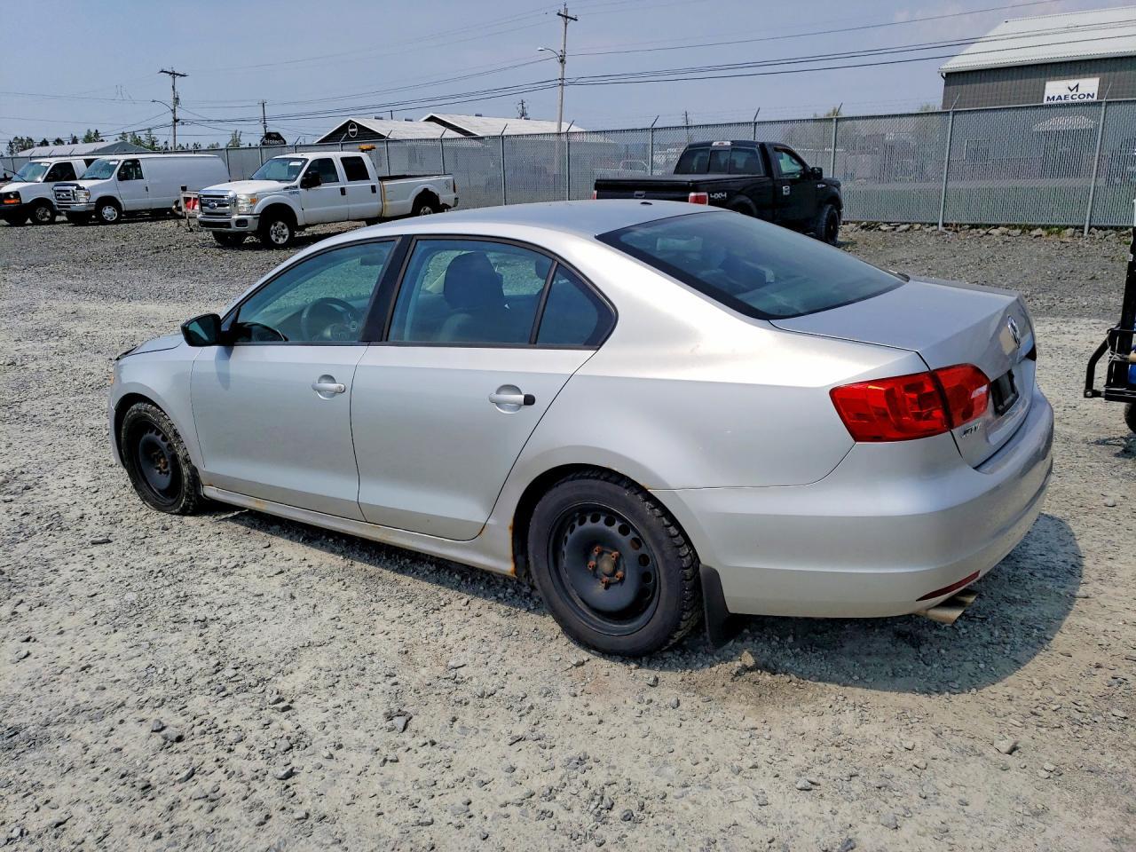 2011 VOLKSWAGEN JETTA