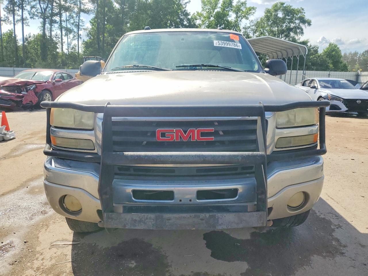 2005 GMC Sierra