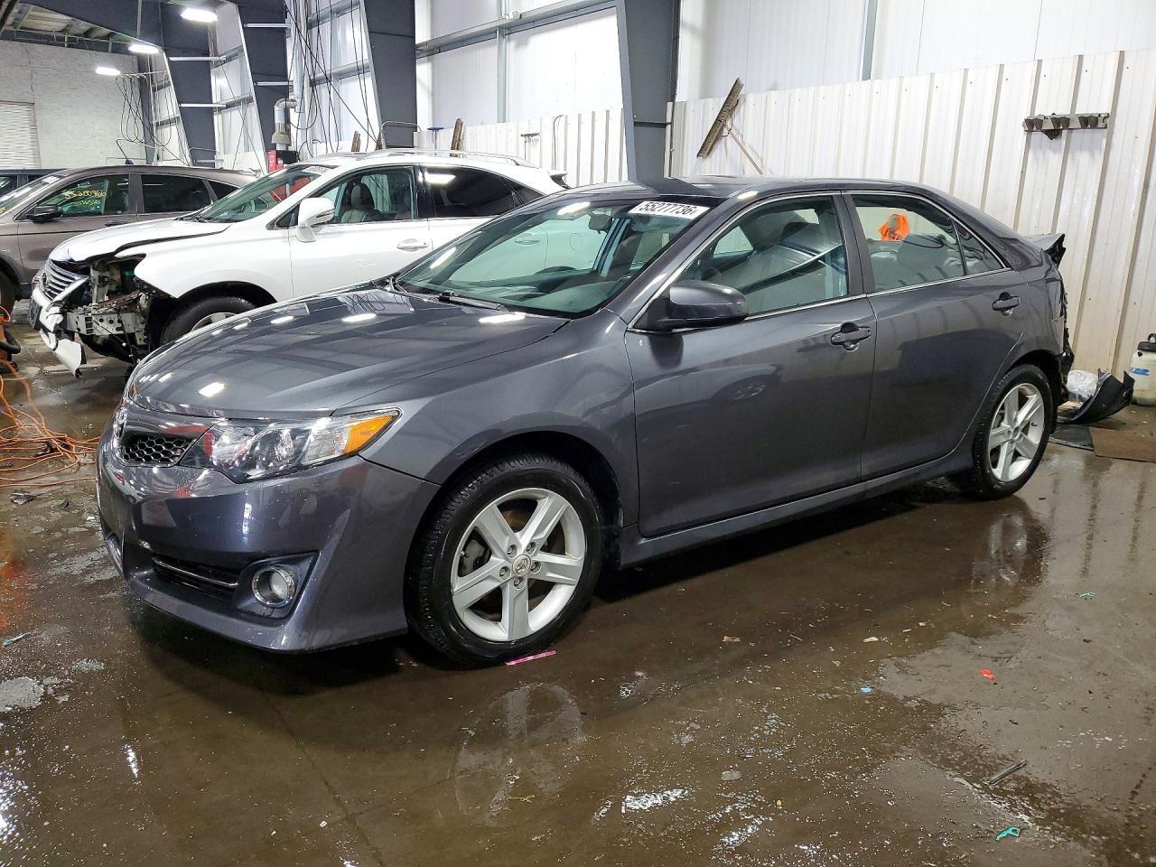 2013 TOYOTA CAMRY