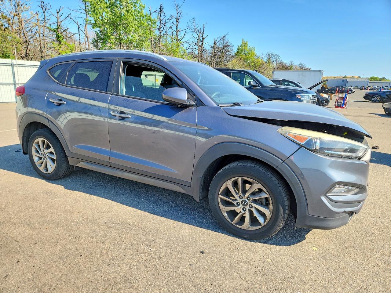 2016 HYUNDAI TUCSON