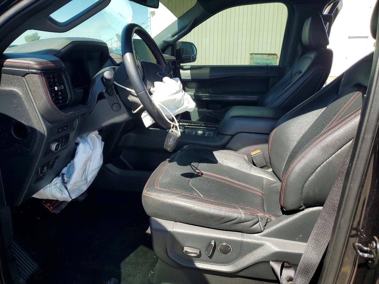 2022 FORD Expedition