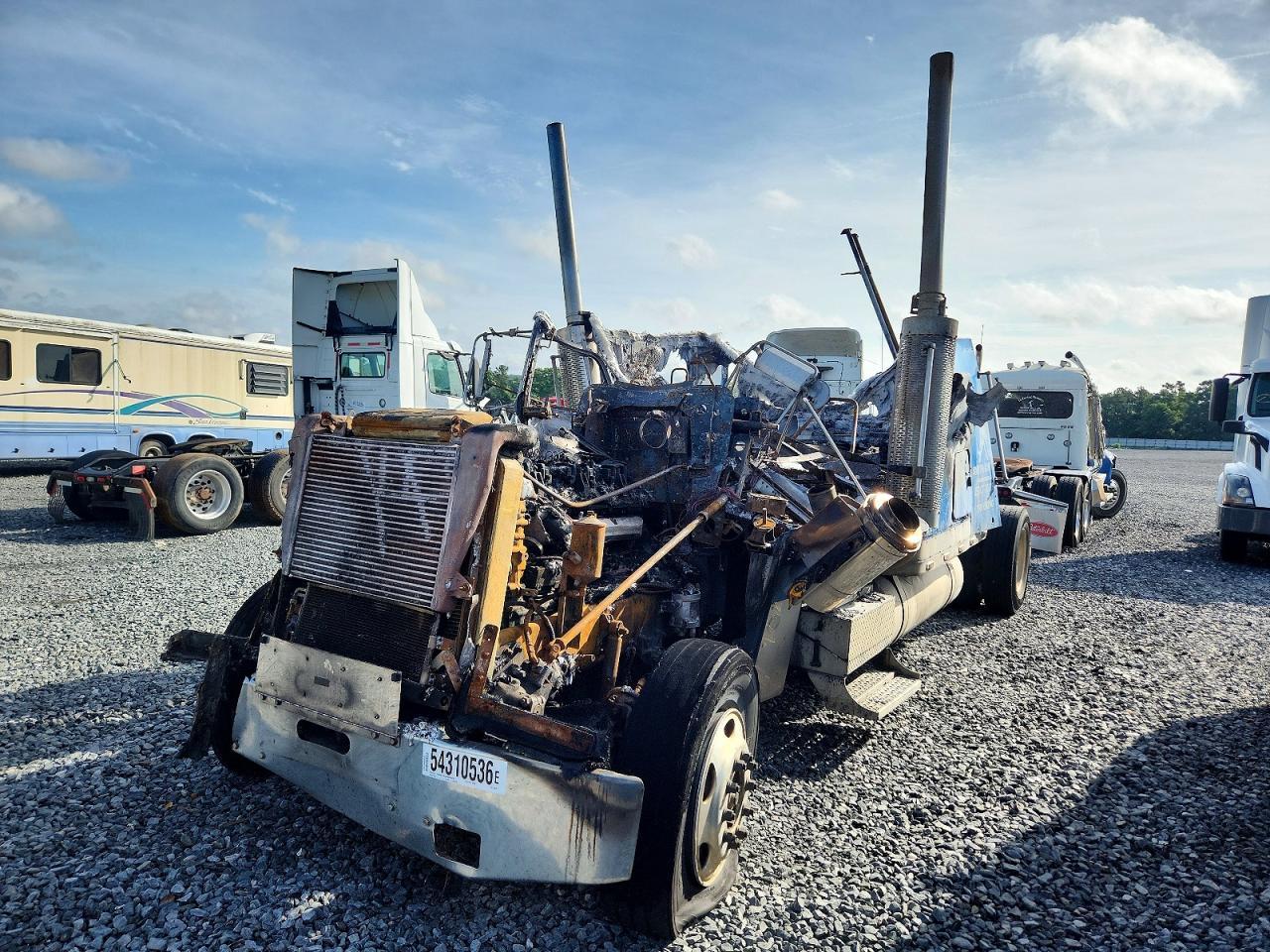 1997 FREIGHTLINER Fld120