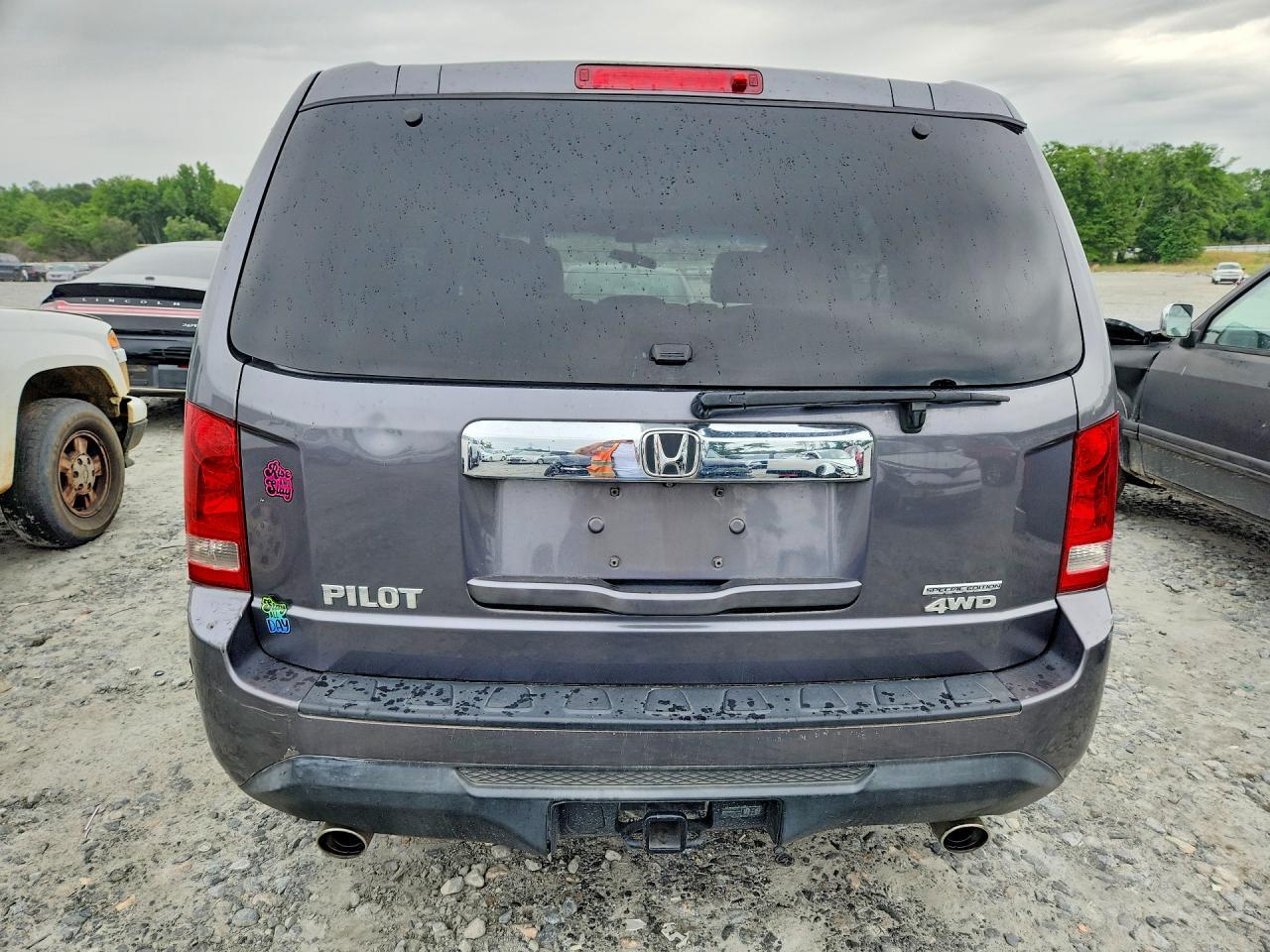 2015 HONDA PILOT
