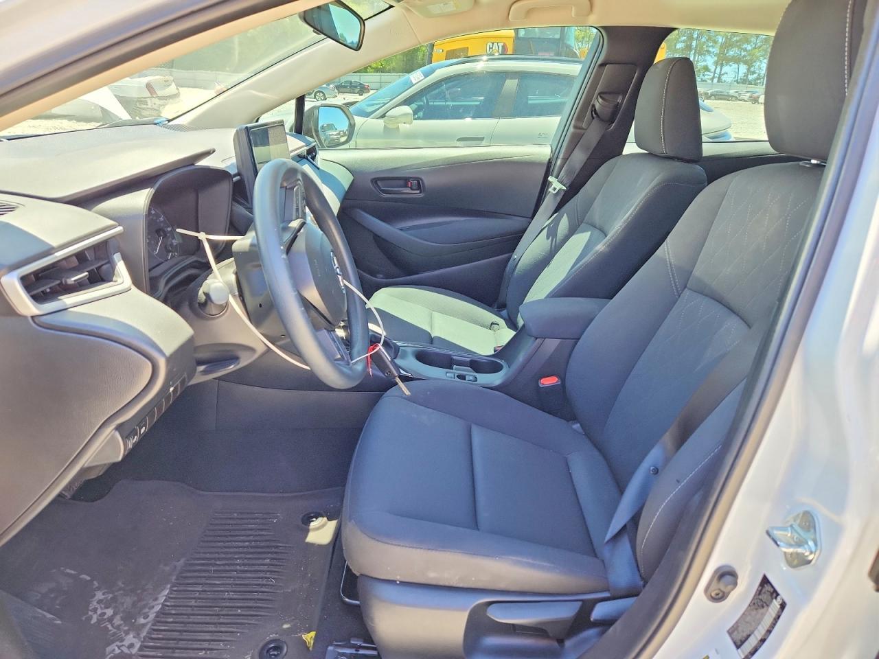 2025 TOYOTA COROLLA
