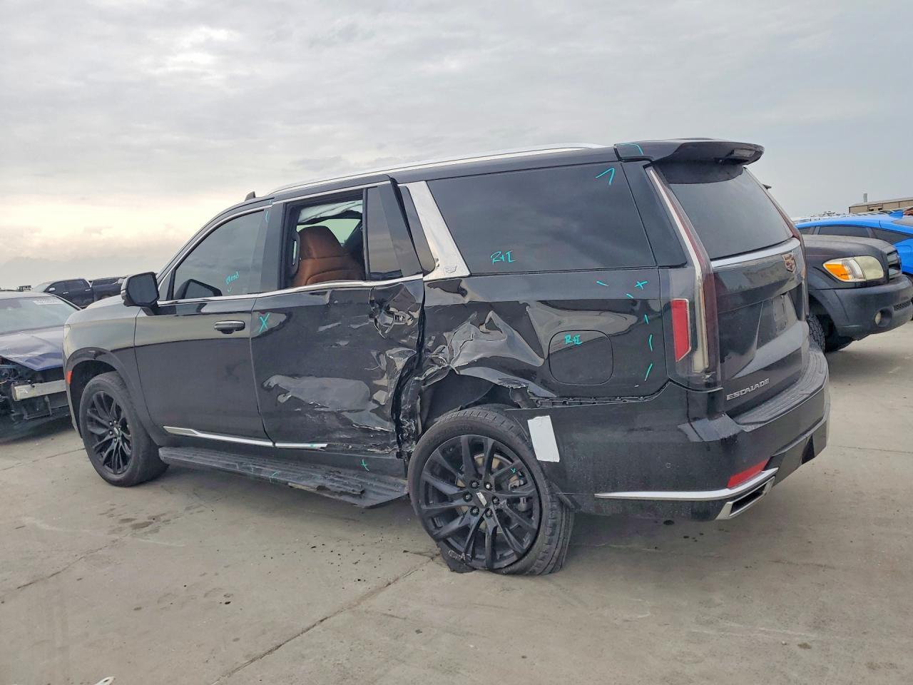 2023 CADILLAC ESCALADE