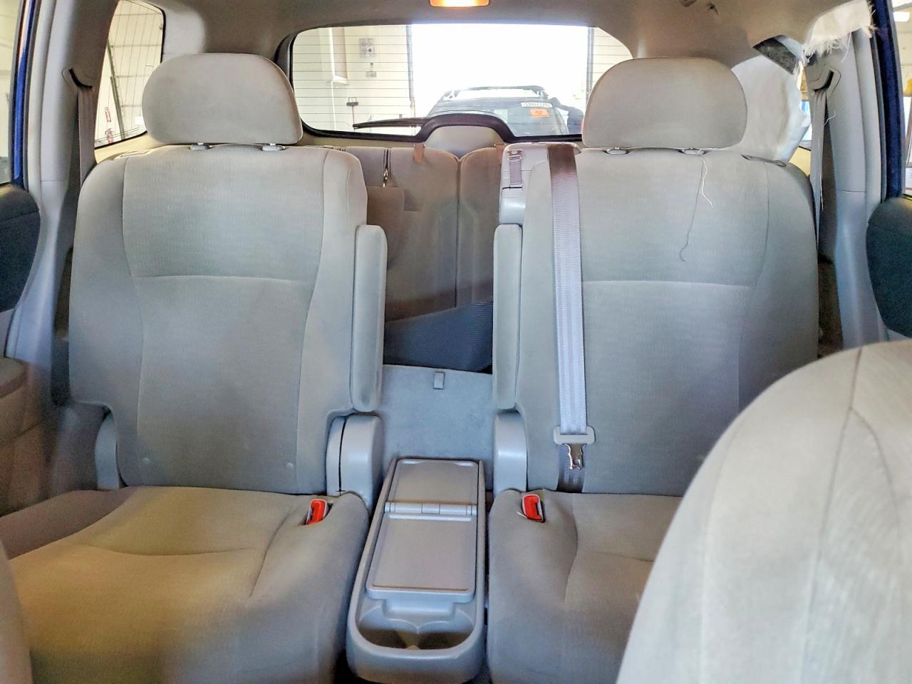 2013 TOYOTA HIGHLANDER