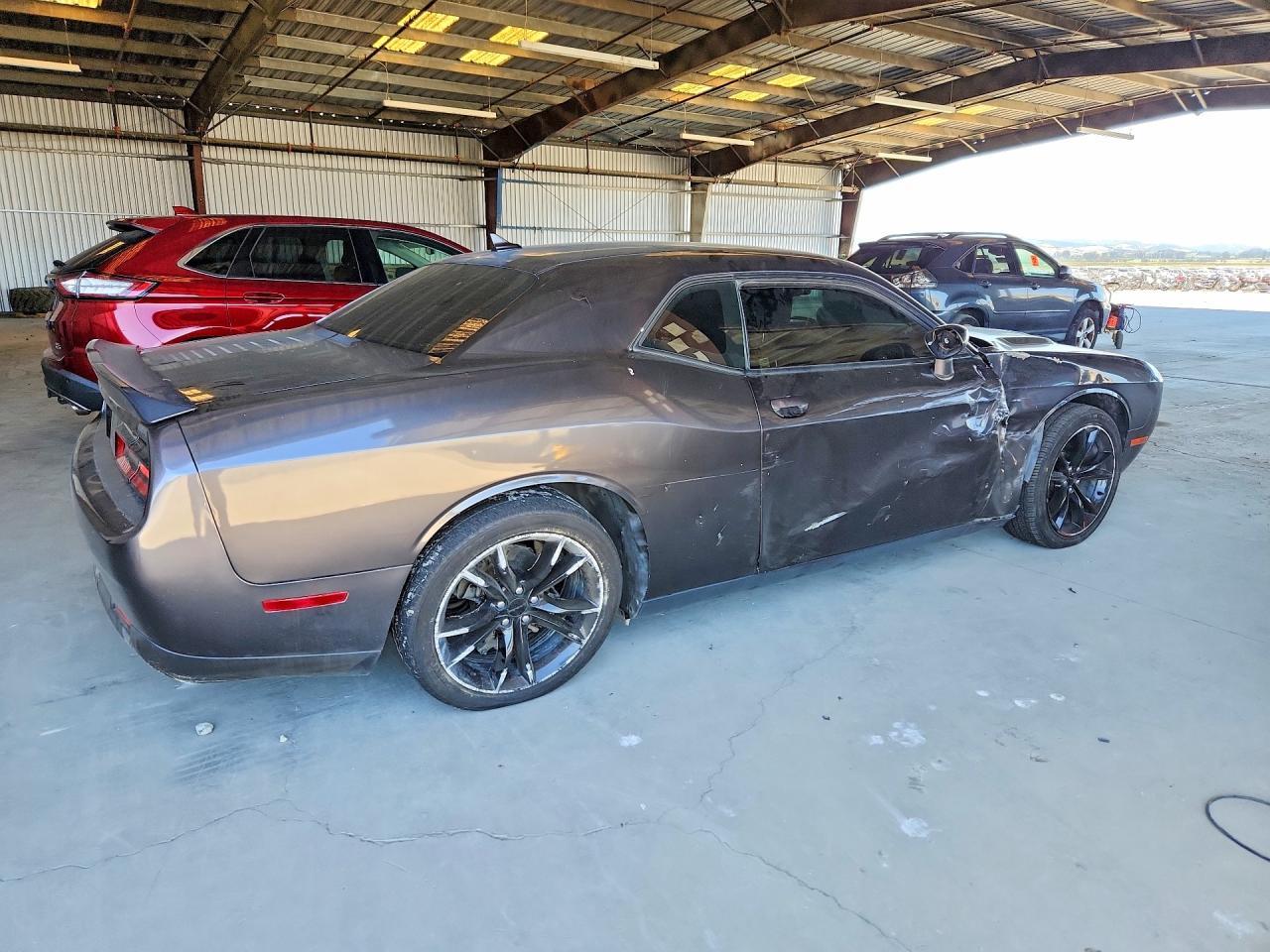 2016 DODGE Challenger