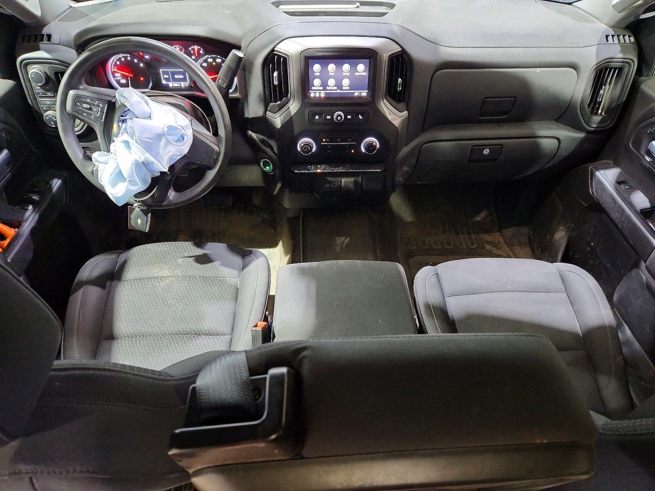 2023 CHEVROLET Silverado