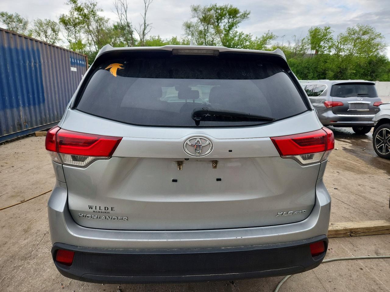 2019 TOYOTA HIGHLANDER